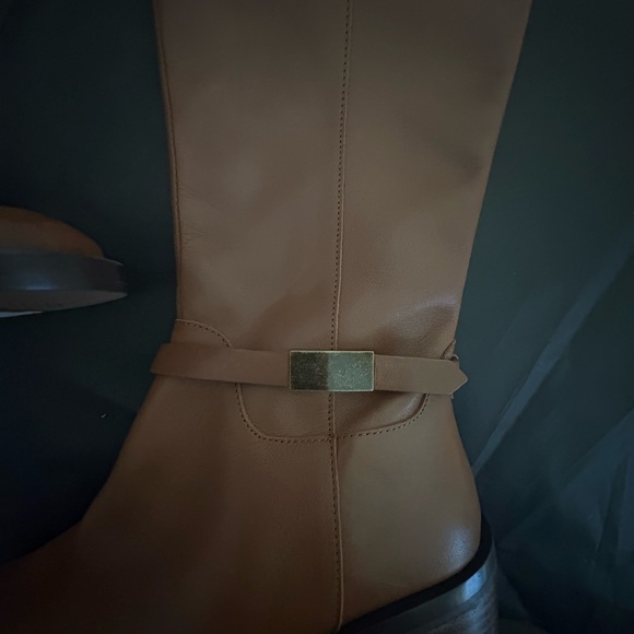 Elegant Brown Knee-High Boots - Picture 9 of 9